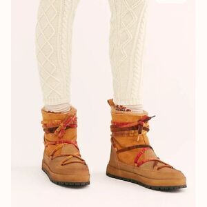 Free People 
Nova Ankle Boot 